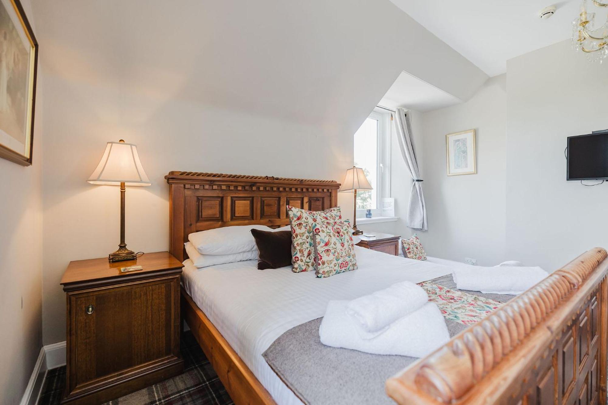 Whitebridge Hotel Buitenkant foto